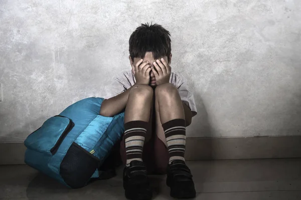 depositphotos_212698292-stock-photo-lifestyle-dramatic-bullying-victim-portrait