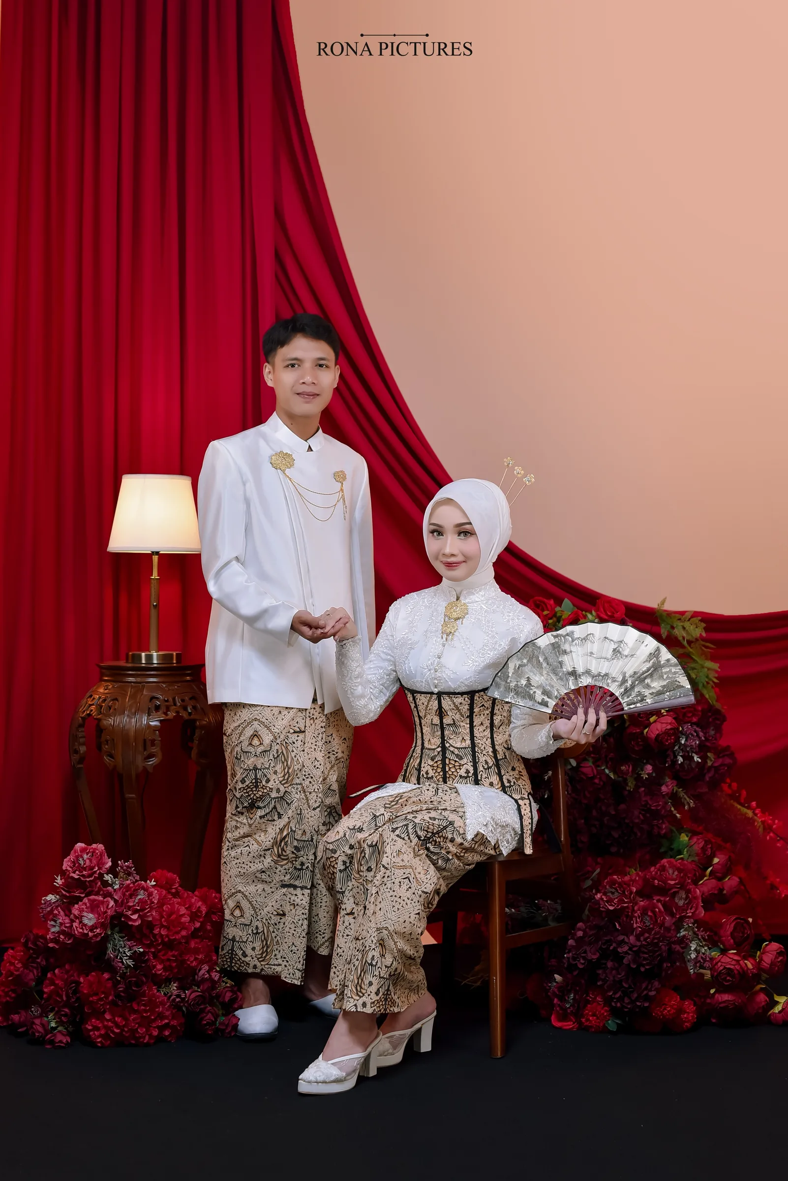 Pesona Pengantin dalam Balutan Elegansi
