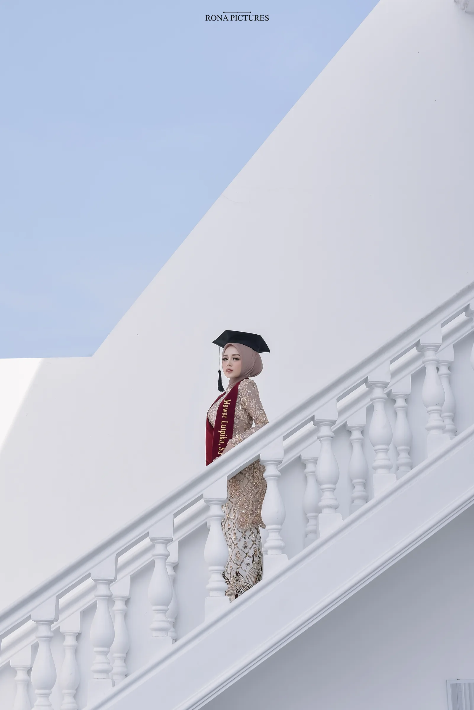 Elegance on Every Step