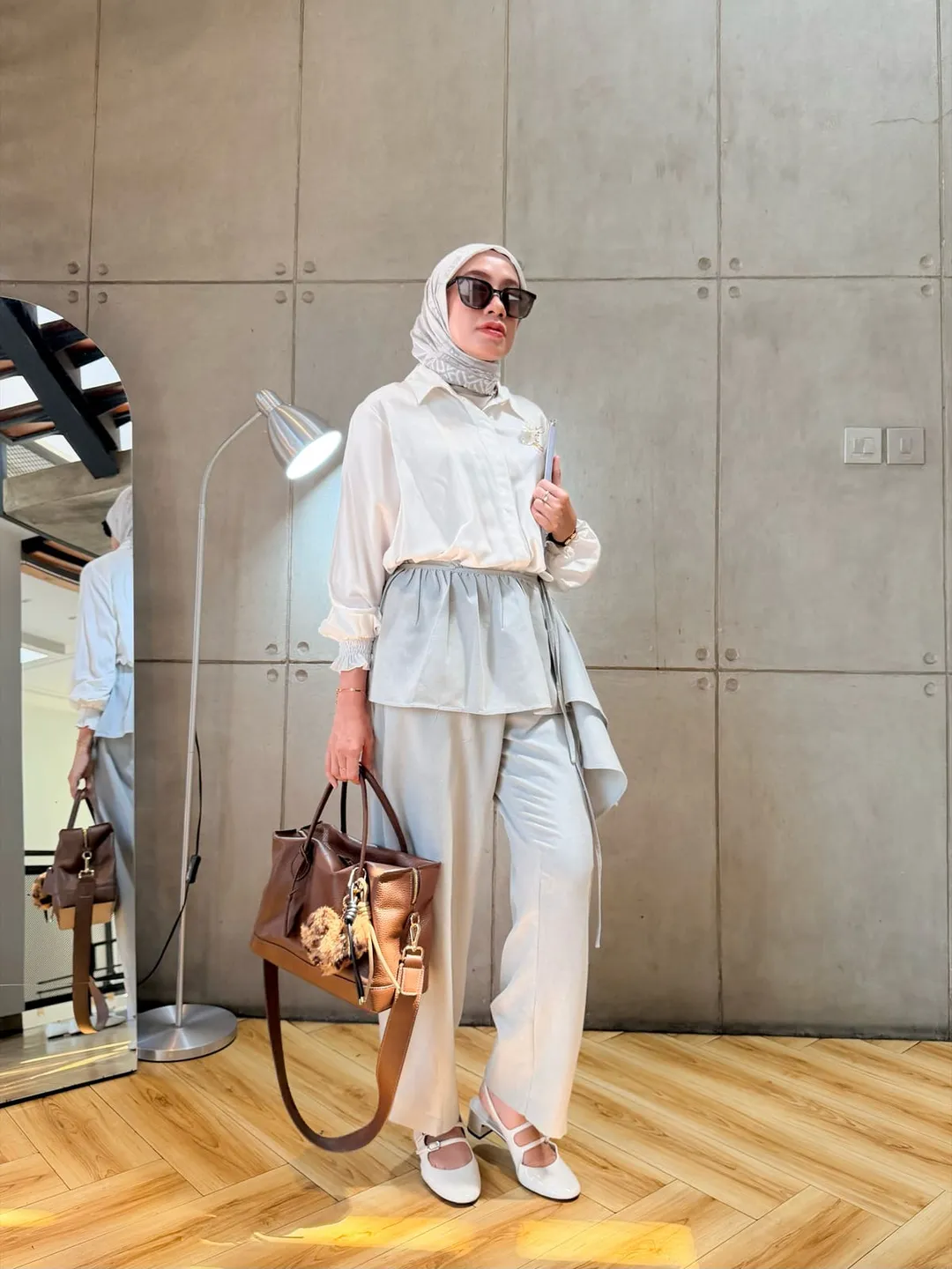 Elodie Barrel Pants